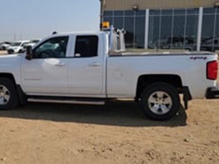 2015-chevrolet-silverado-1500-image-5