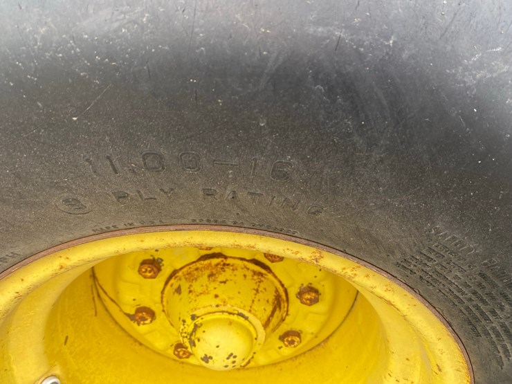 john-deere-4055-image-51