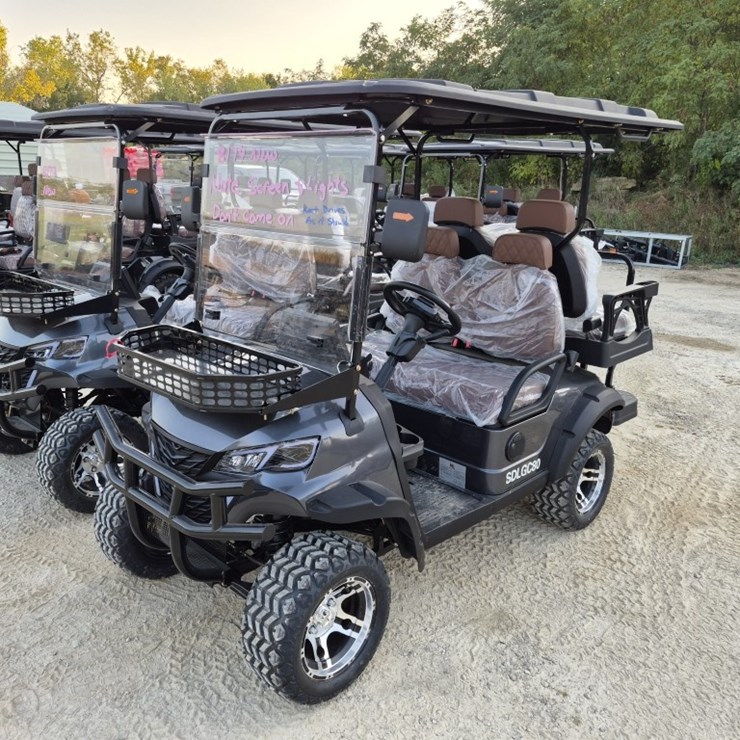 SDLanch 4-Passenger Golf Cart