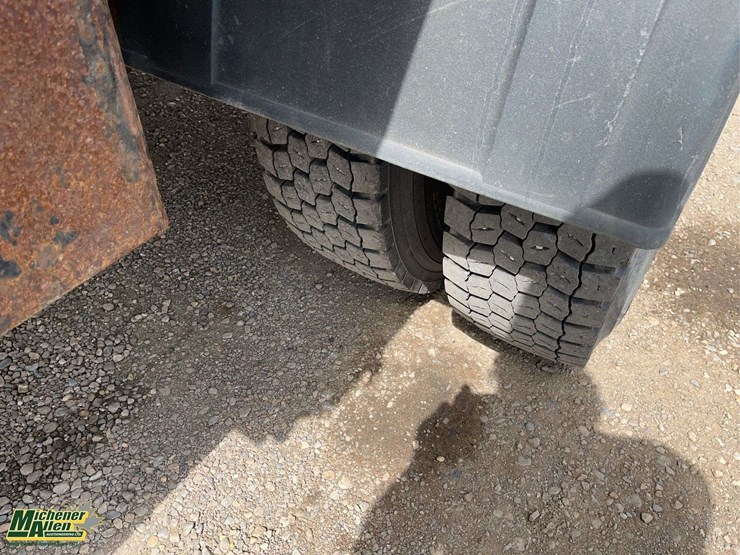 2015-ford-f650-image-8