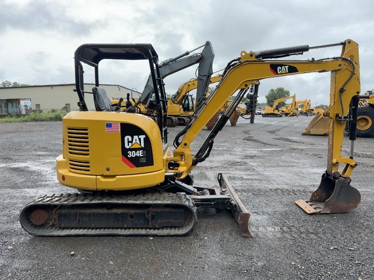 2016-caterpillar-304e2-cr-image-10