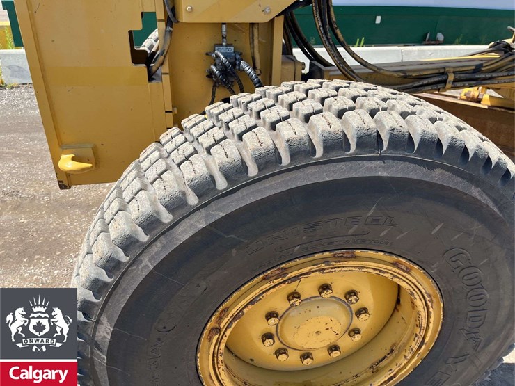 2007-caterpillar-140h-image-9