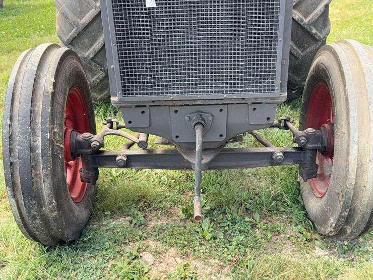 mccormick-deering-w-30-image-12