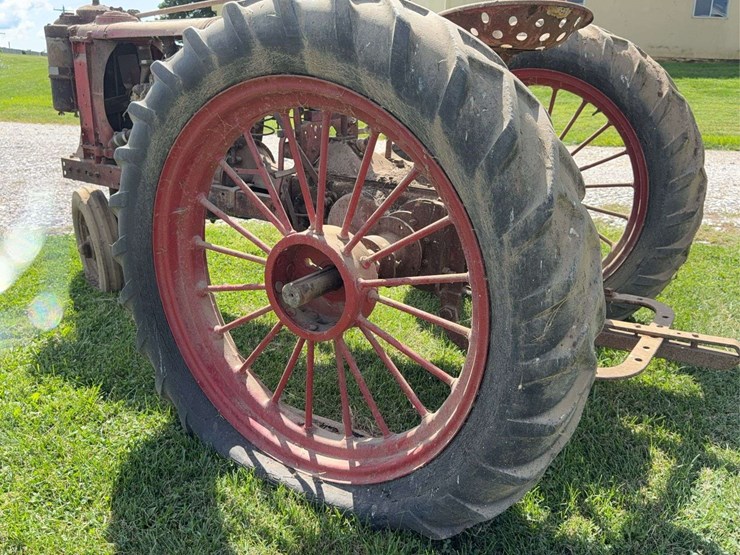 farmall-f-14-image-37