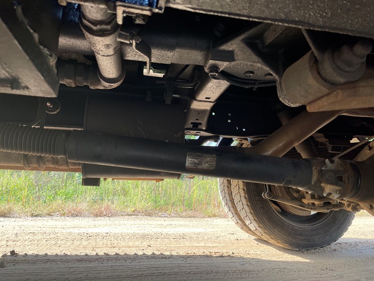 2010-dodge-ram-5500-image-29