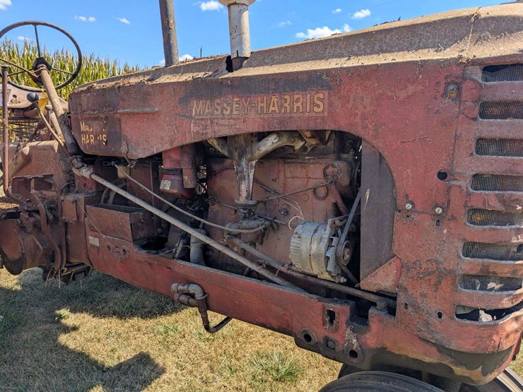 massey-harris-444-image-11