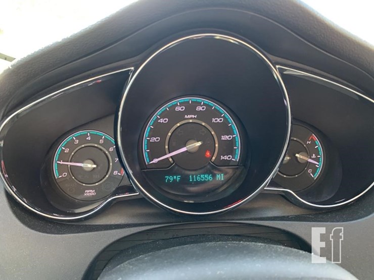 2010-chevrolet-malibu-lt-sedan-image-6
