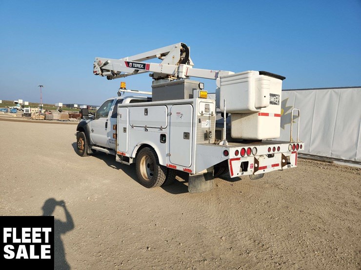 2016-ford-f550-image-3
