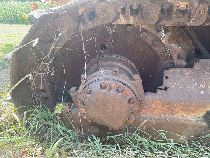 caterpillar-d8-image-31