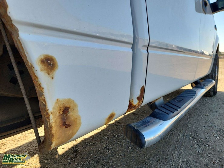 2013-ford-f150-image-29
