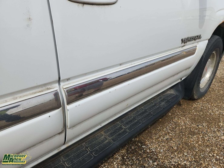 2004-gmc-yukon-xl-image-34