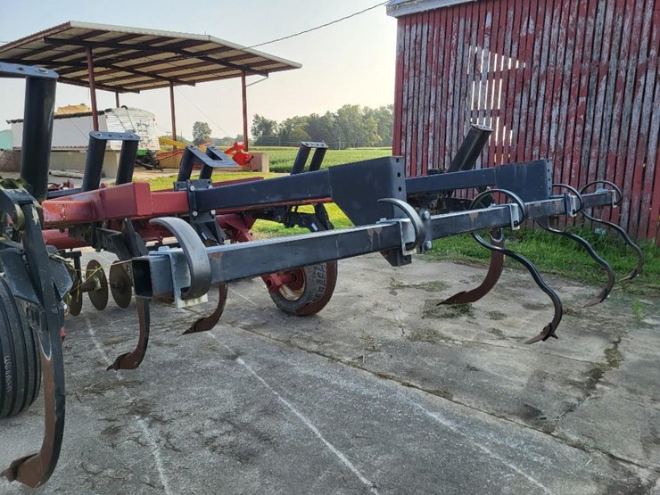 m&w-1125-image-22
