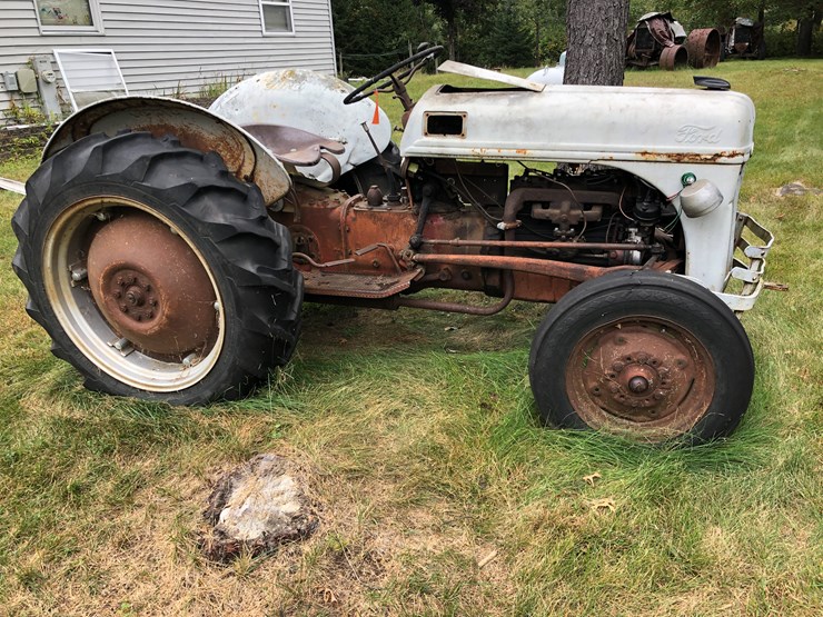 ford-8n-image-4