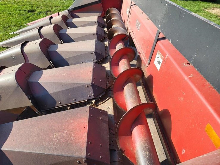 case-ih-1063-image-17