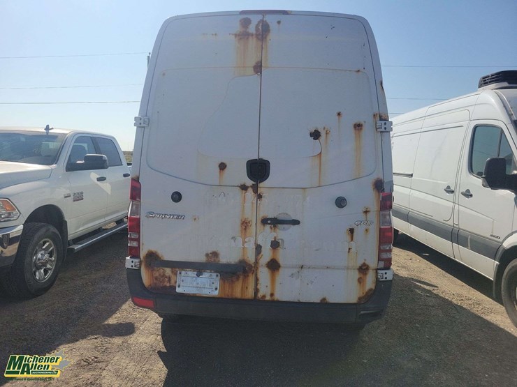 2007-dodge-sprinter-2500-image-3