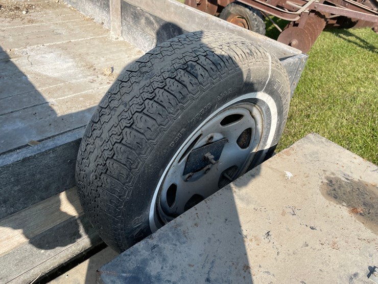 15'-trailer-image-13
