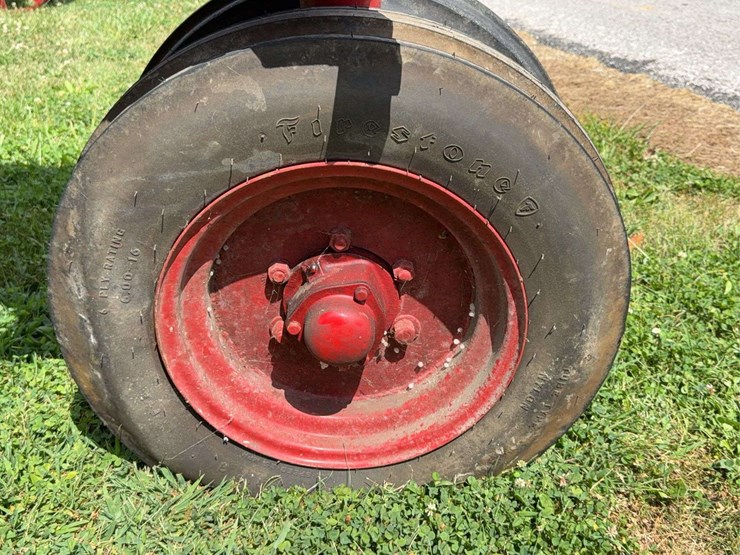 farmall-f-30-image-17