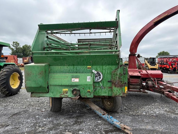john-deere-714-image-3