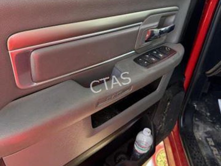 2016-dodge-ram-1500-image-15