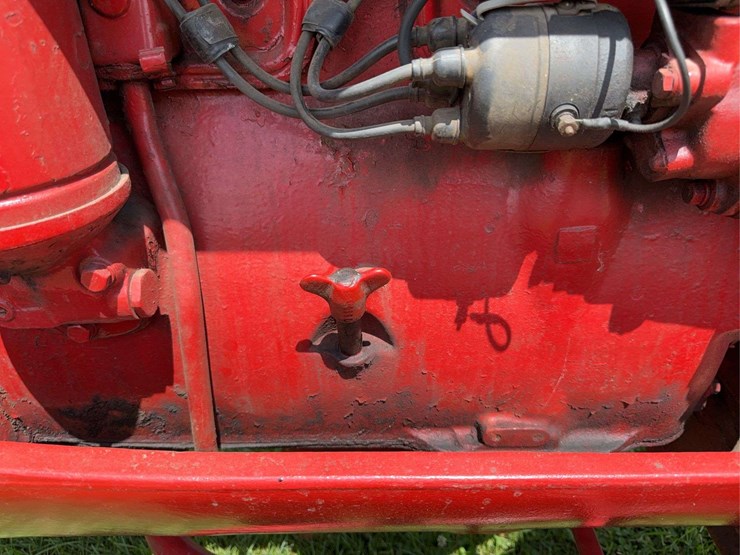 farmall-w-9-image-64