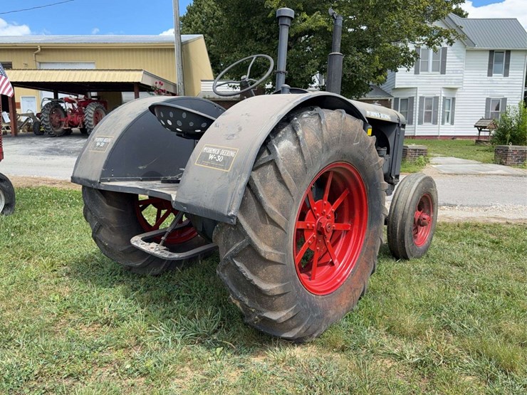 mccormick-deering-w-30-image-4
