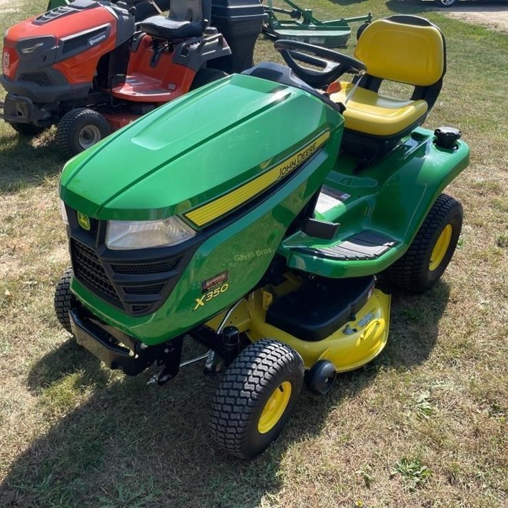 JOHN DEERE X350
