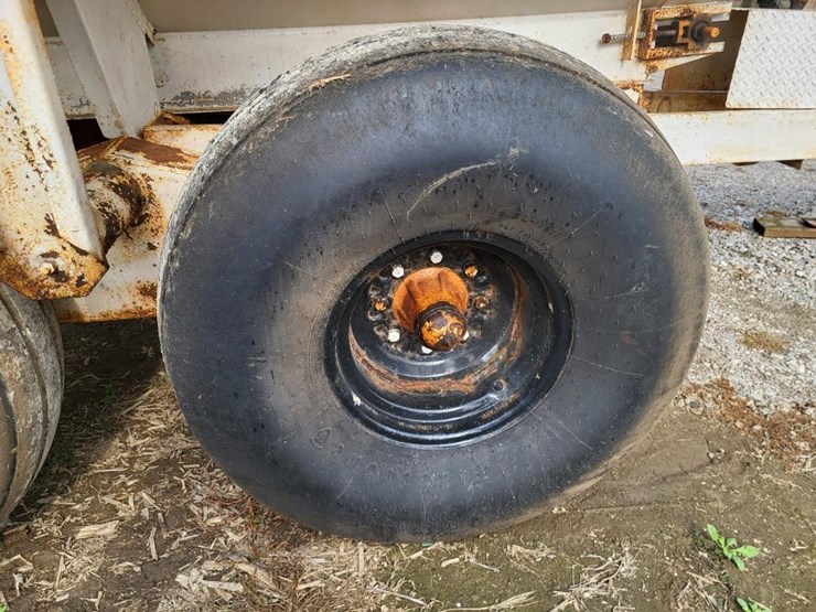 western-simonsen-n64l-tandem-axle-lime/fertilizer-spreader-image-29
