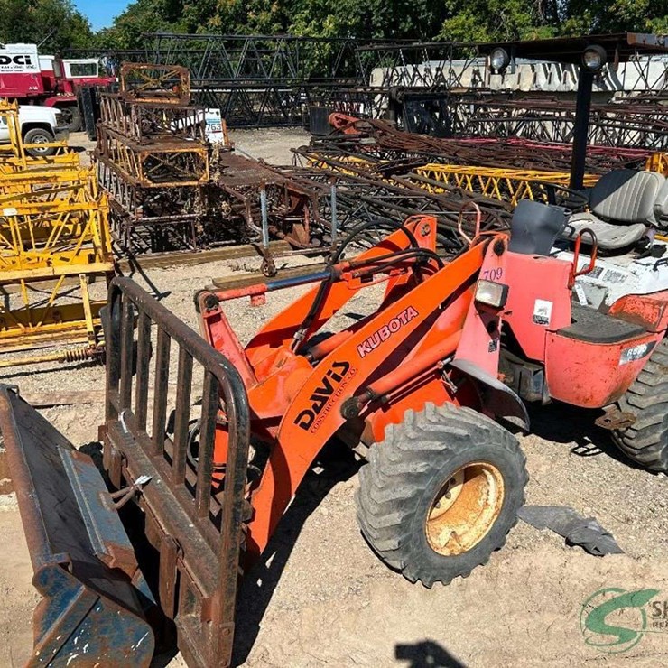 KUBOTA R520