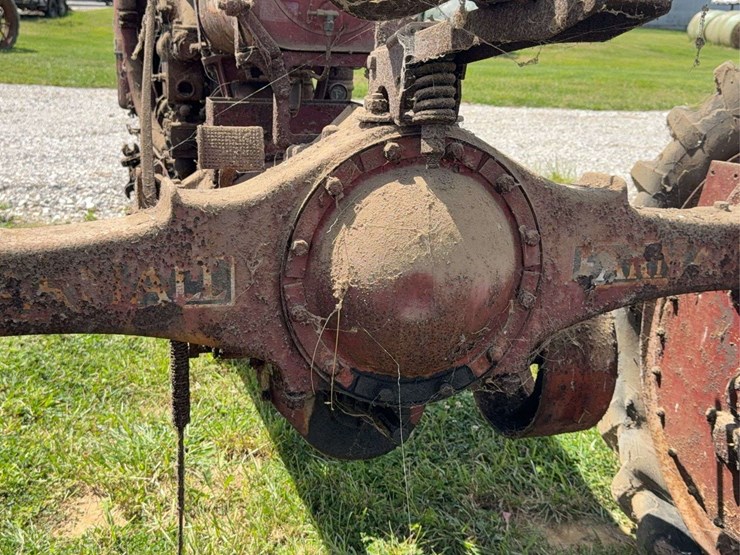 farmall-f-20-image-30