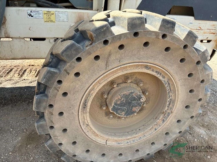 terex-th844c-image-16