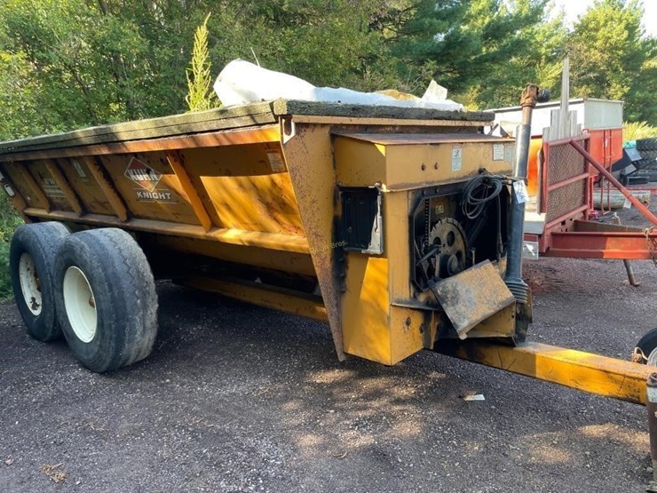 kuhn-knight-8118-image-1