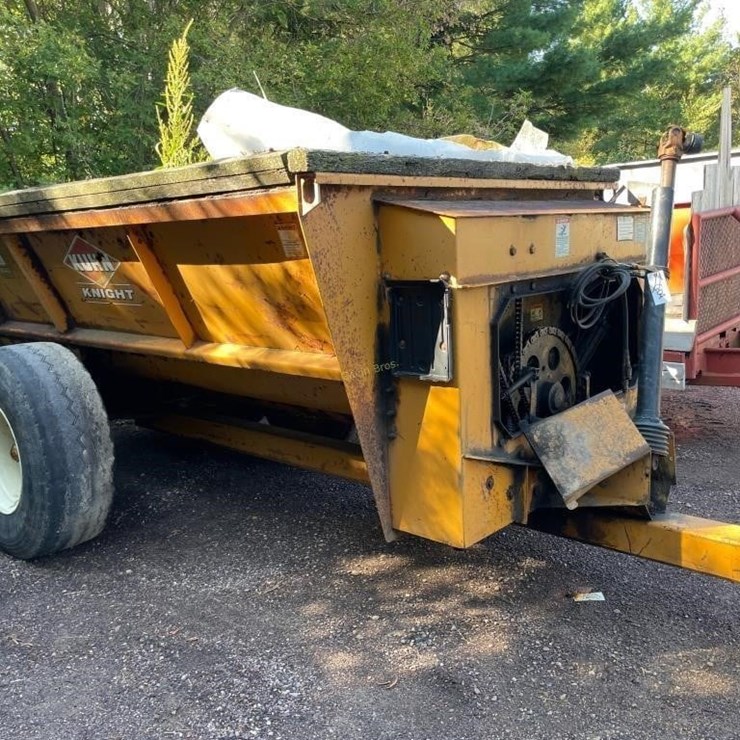 KUHN KNIGHT 8118