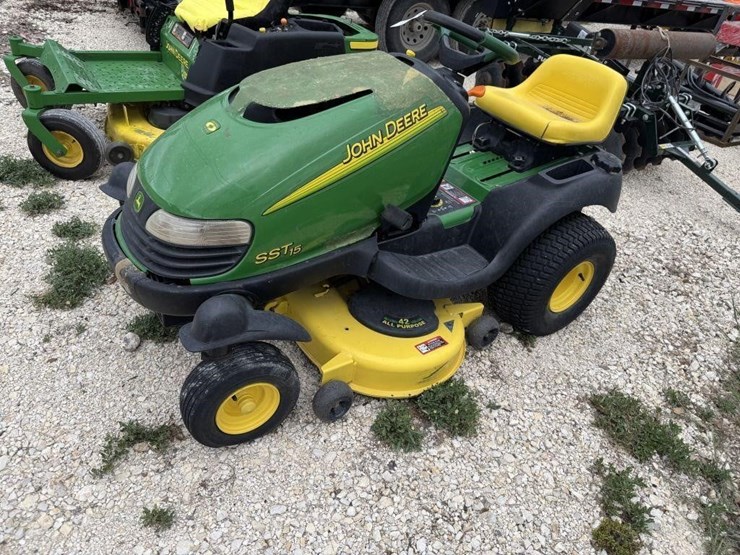 john-deere-15-image-1