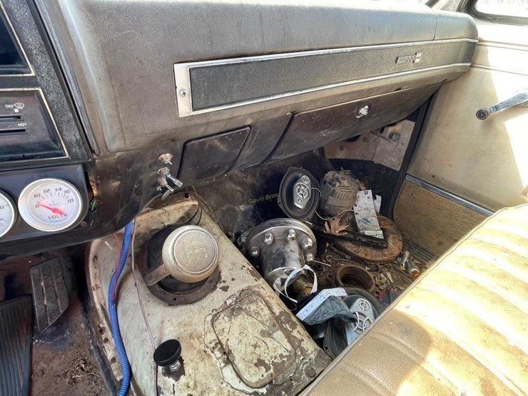 1985-gmc-2500-image-25