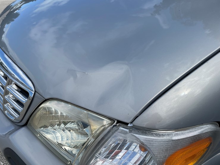 #8008-•-2000-chevy-venture-ls-van-(with-wi-title)-image-9
