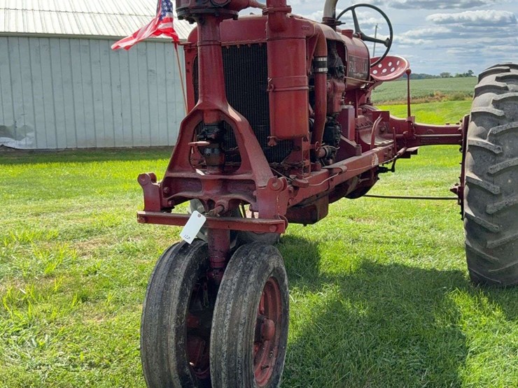 farmall-f-20-image-13