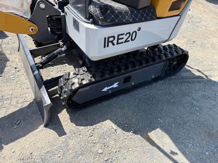 yanmar-ire20-mini-excavator-image-9