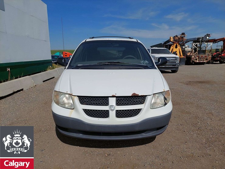 2002-dodge-caravan-image-16