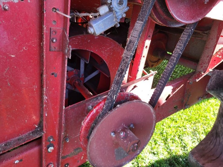 case-ih-1480-image-54