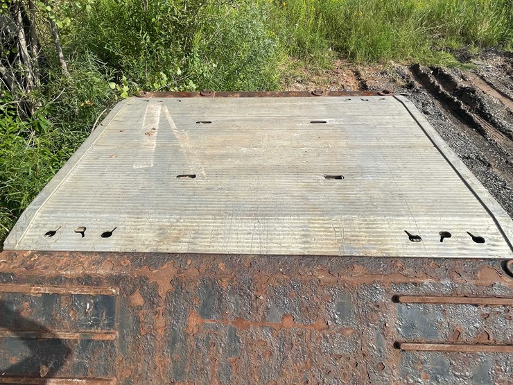#3032-•-landoll-hauler-lowboy-trailer-(has-wi-title)-(denmark,-wi)-image-32