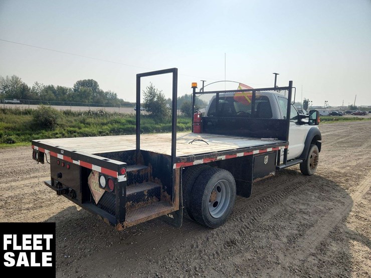 2013-ford-f550-image-4