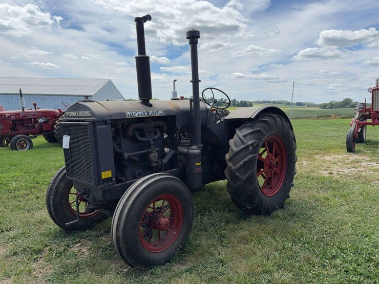 mccormick-deering-w-30-image-8