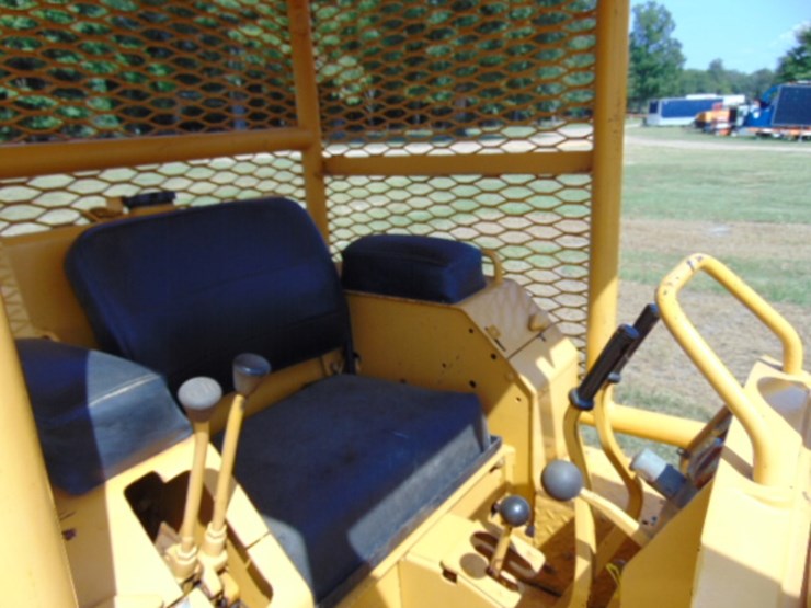 deere-350b-image-11