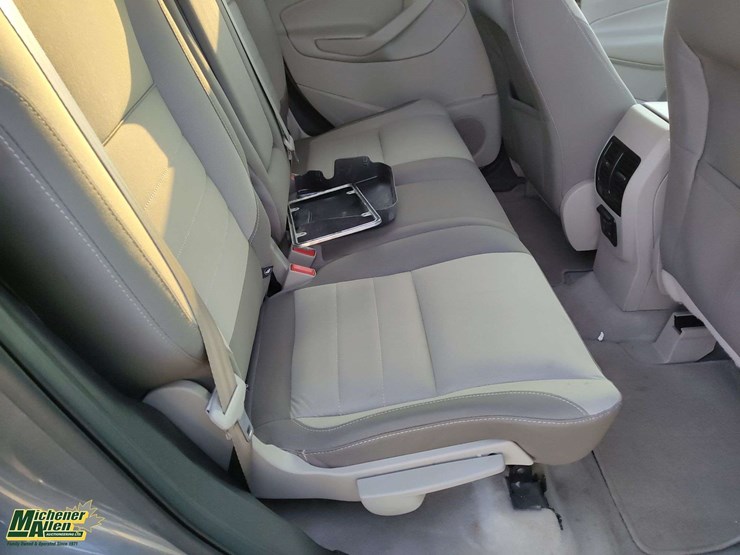 2014-ford-escape-se-image-16