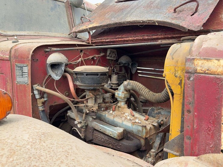 federal-grain-truck-image-68