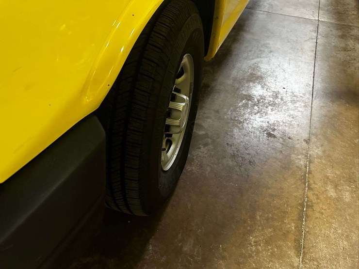 gm/chevy-van-miles---184178-image-3