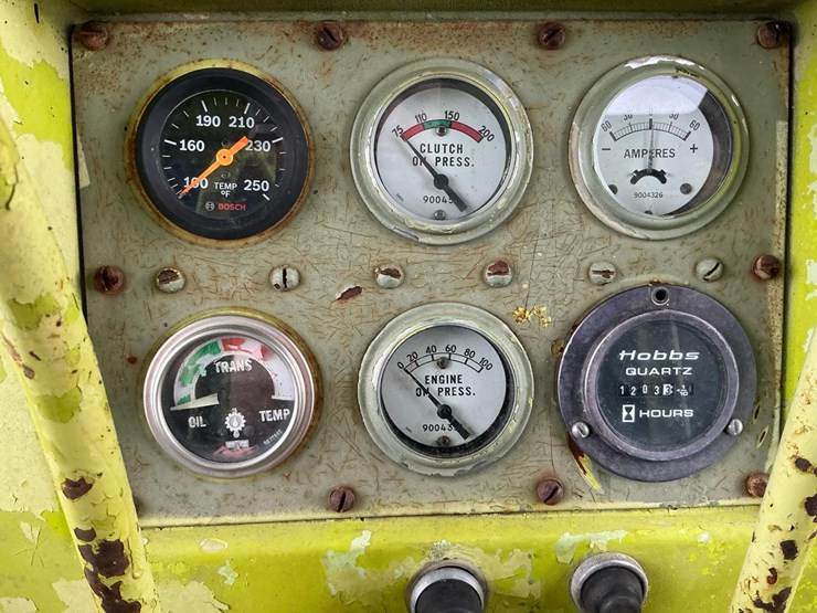 terex-8240-image-41