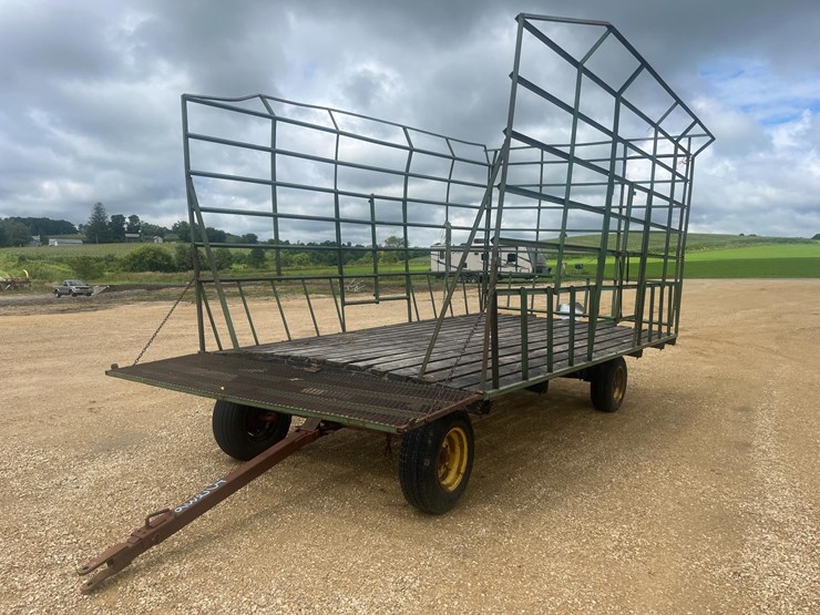 hay-wagon-image-2