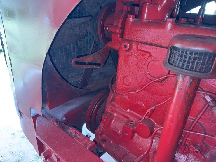 co-op-tractor-image-47