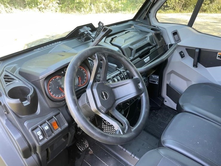 2019-can-am-defender-1000-xt-utv-image-7